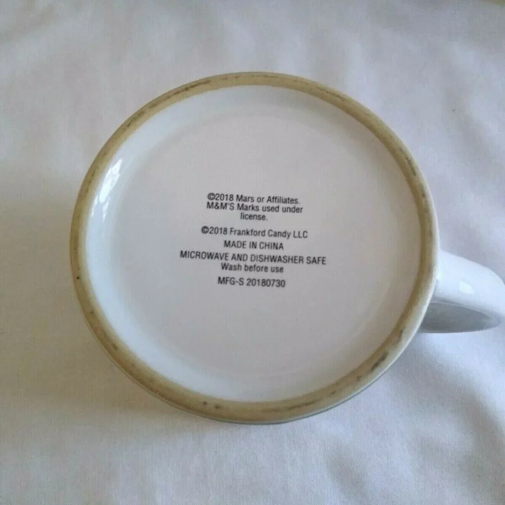 2018 M&M Limited Edition Sexy Green Mug‎